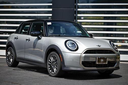 2025 MINI Hardtop Cooper