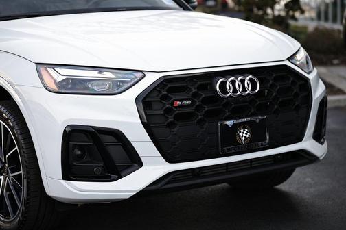 2024 Audi SQ5 3.0T Premium Plus
