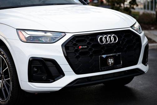 2024 Audi SQ5 3.0T Premium Plus