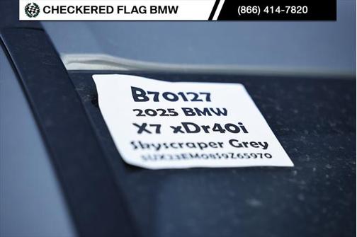 2025 BMW X7 xDrive40i