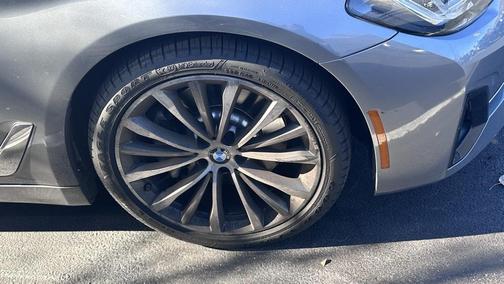 2023 BMW 530 530i xDrive