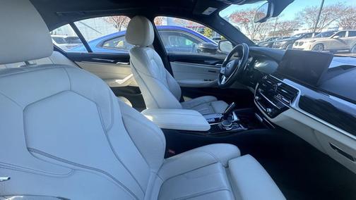 2023 BMW 530 530i xDrive