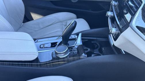 2023 BMW 530 530i xDrive