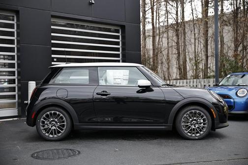 2026 MINI Hardtop Cooper