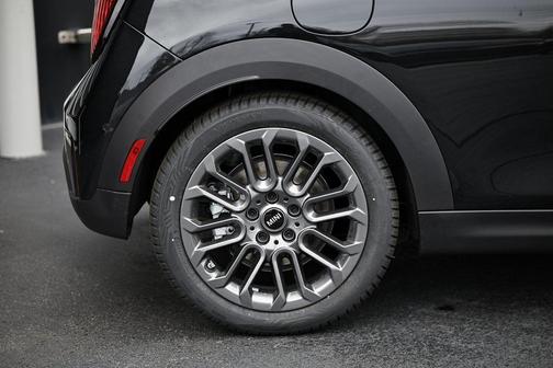 2026 MINI Hardtop Cooper