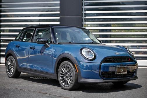 2025 MINI Hardtop Cooper S