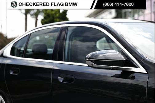 2024 BMW 530 530i