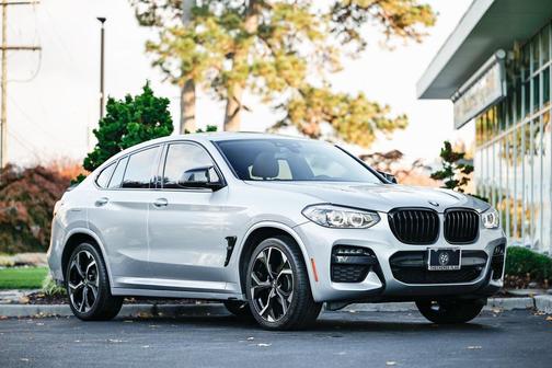 2021 BMW X4 xDrive30i