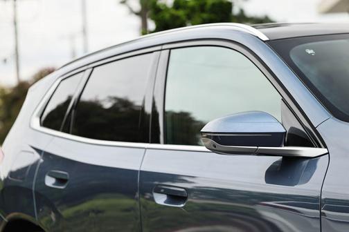 Arctic Race Blue Metallic 2026 BMW X3 30 xDrive