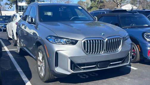 Skyscraper Gray Metallic 2024 BMW X5 PHEV xDrive50e