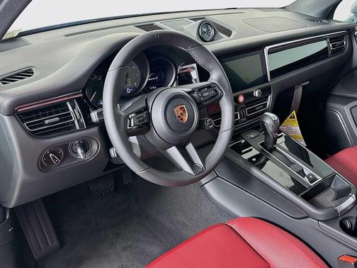 2026 Porsche Macan S