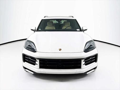 2024 Porsche Cayenne AWD