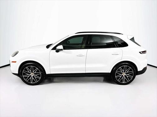 2024 Porsche Cayenne AWD