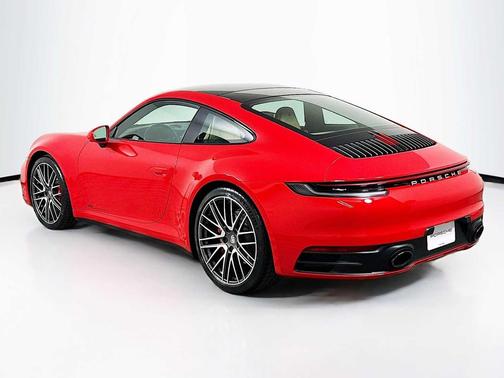 2022 Porsche 911 Carrera 4S