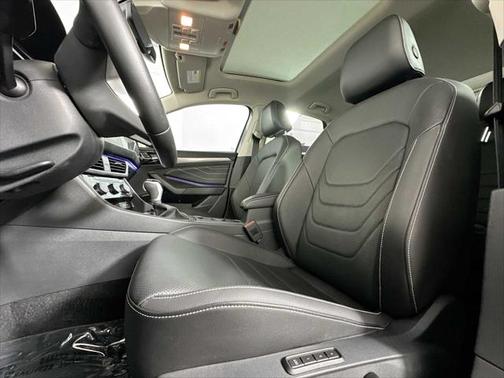 2022 Volkswagen Jetta 1.5T SEL