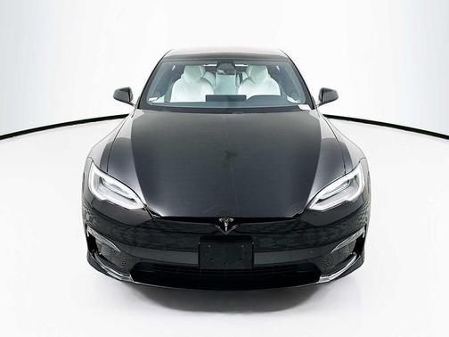 Solid Black 2022 Tesla Model S Plaid