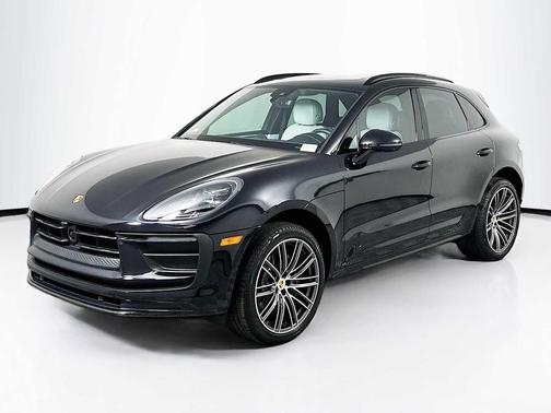 2025 Porsche Macan AWD