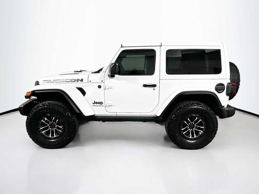 Bright White Clearcoat 2025 Jeep Wrangler Rubicon