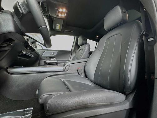 2024 Mercedes-Benz GLA 250 Base
