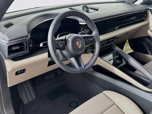 ICE GRY MET 2026 Porsche Macan Macan Electric 4