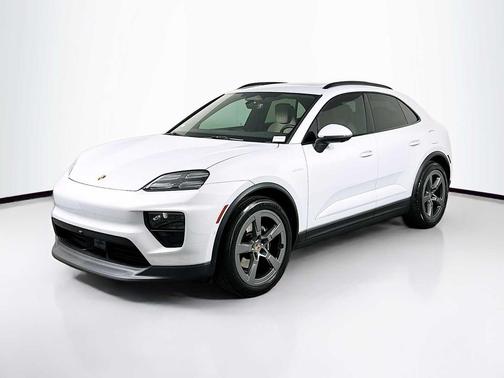 ICE GRY MET 2026 Porsche Macan Macan Electric 4
