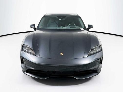 2025 Porsche Taycan RWD