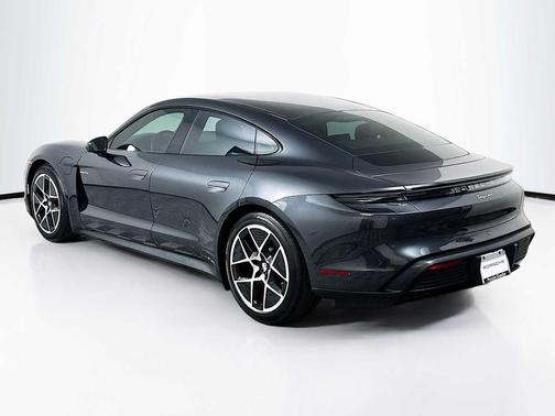 2025 Porsche Taycan RWD