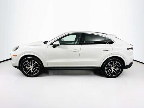 2024 Porsche Cayenne Coupe AWD