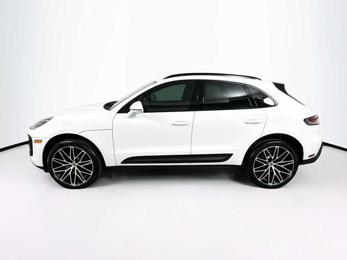 WHT 2026 Porsche Macan Macan