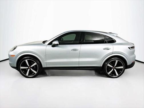 2025 Porsche Cayenne Coupe AWD
