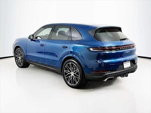 2024 Porsche Cayenne AWD