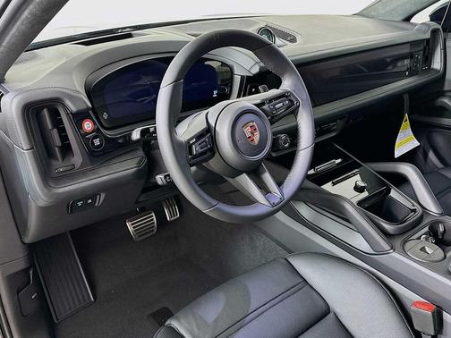 2026 Porsche Cayenne GTS