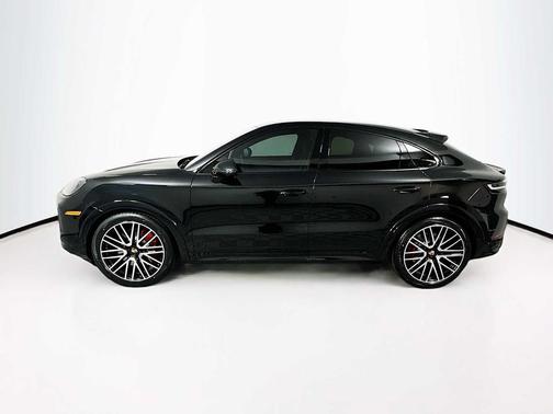2026 Porsche Cayenne GTS
