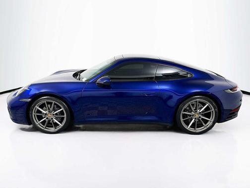 2020 Porsche 911 Carrera