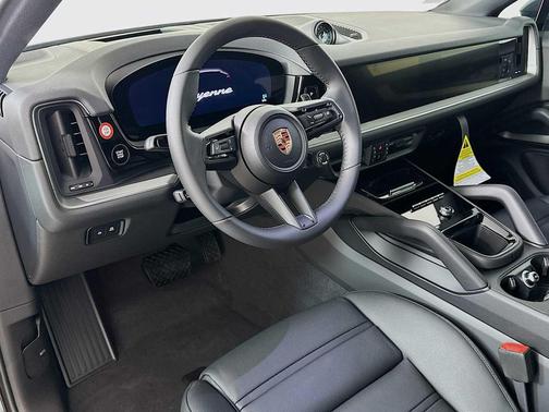 Arctic Grey 2026 Porsche Cayenne Cayenne