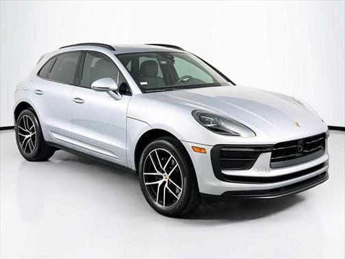 2024 Porsche Macan Base