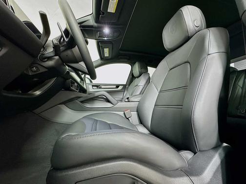 2026 Porsche Cayenne S