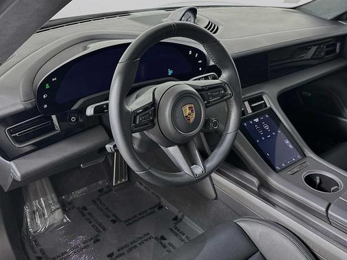2024 Porsche Taycan Turbo S