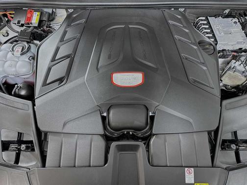 2022 Porsche Cayenne Turbo