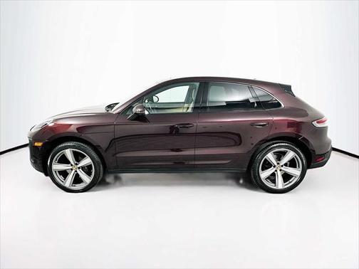2023 Porsche Macan Base