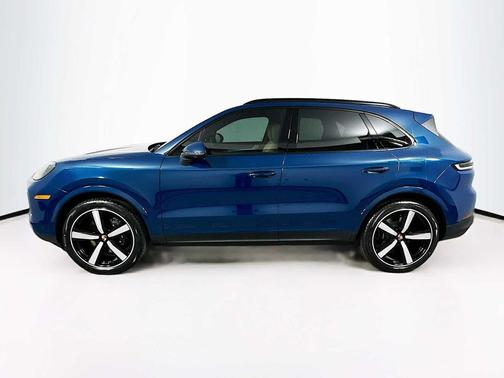 MONTEGO BLU MET 2026 Porsche Cayenne Cayenne