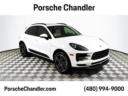 Photo 1 of 30 of 2021 Porsche Macan Base