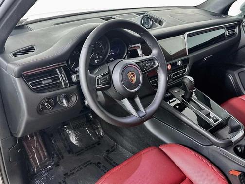 Chalk 2026 Porsche Macan Macan