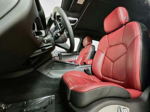 Chalk 2026 Porsche Macan Macan