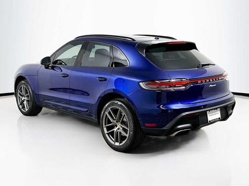 2024 Porsche Macan 4DR AWD