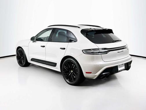 2022 Porsche Macan GTS