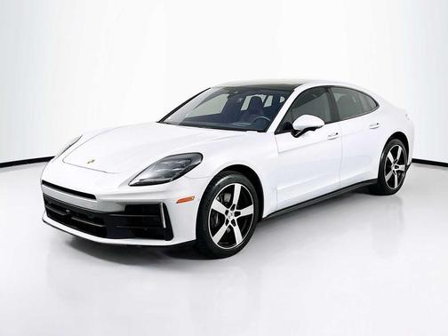 Ice Grey Metallic 2025 Porsche Panamera