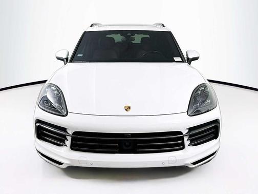 2023 Porsche Cayenne S