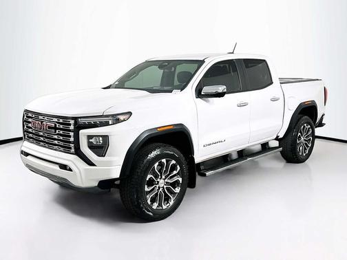 2024 GMC Canyon Denali