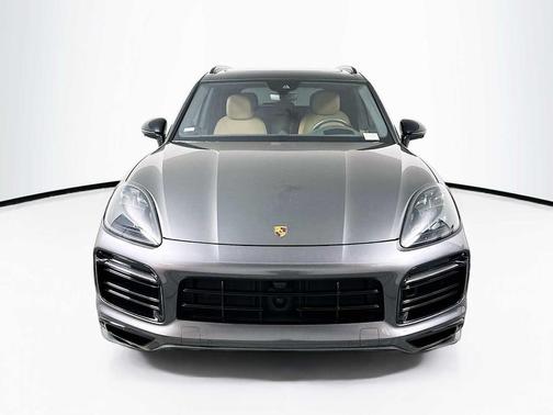 2021 Porsche Cayenne GTS